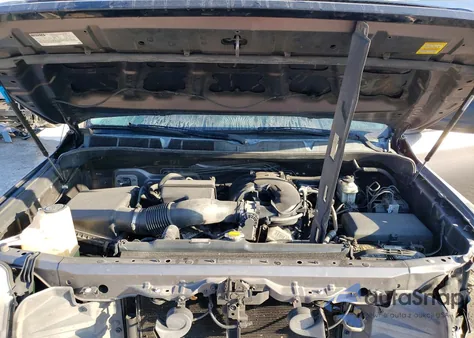 2014 Toyota Tundra Double Cab Sr z USA, uszkodzony, nr VIN 5TFRU5F10EX033023